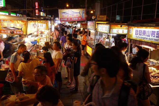 Local Favorites: Taiwan Night Market Food Tour in 2 hours - Key Points