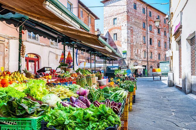 Local Market Visit and Private Cooking Class at a Cesarina's Home in Mantua - Key Points