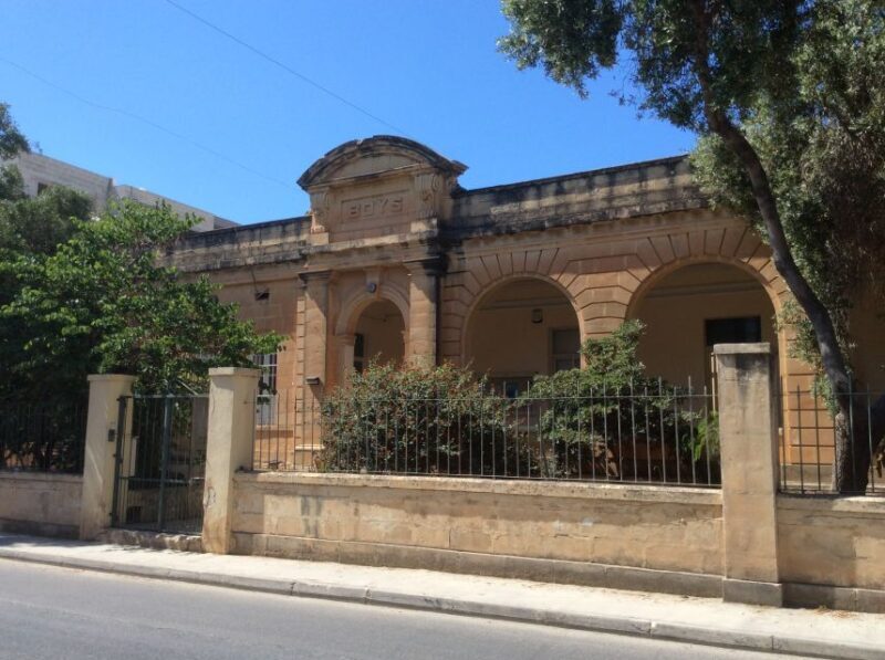 Local Villages Tour - Mellieha, Mosta, Naxxar & Mgarr - Who Should Consider This Tour?