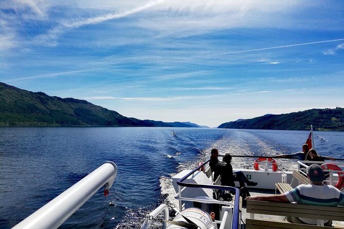 Loch Ness 1-Hour Cruise with Urquhart Castle Views - An In-Depth Look at the Loch Ness 1-Hour Cruise