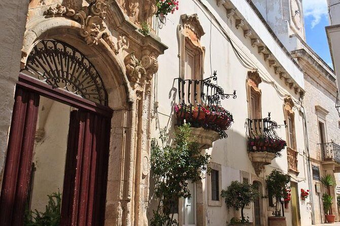 Locorotondo 2-hour private tour: a place to fall in love with - What to Expect: The Fine Details