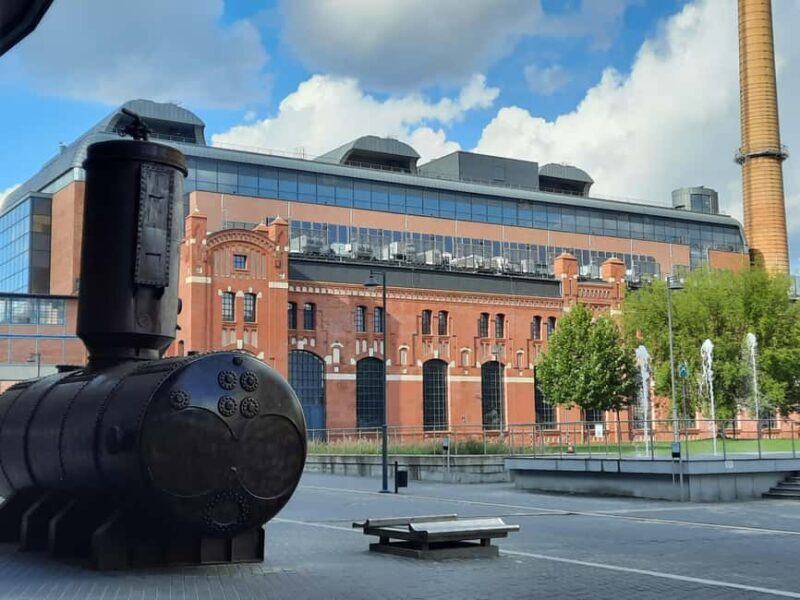Lodz: Industrial Heritage Walking Tour with Guide - Quick First Look