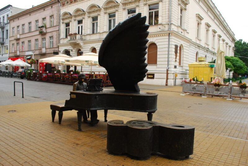 Lodz Old Town Manufaktura Highlights Private Walking Tour - Authentic & Enjoyable Experience: Real Traveler Insights