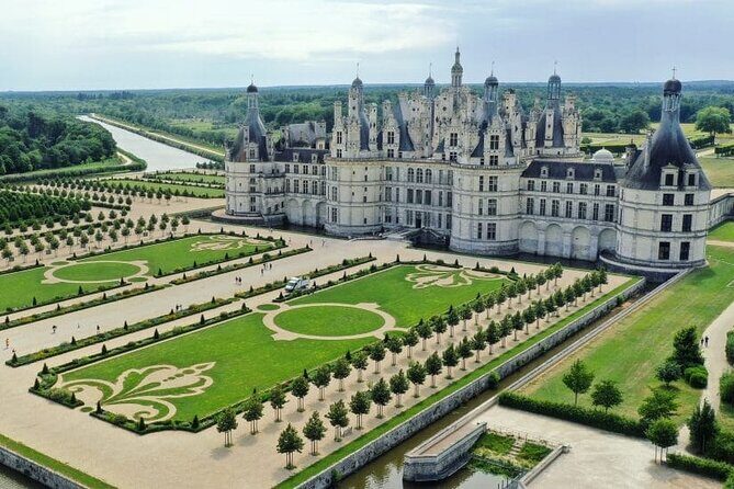 Loire Castles with Wine Tasting Private trip from Paris - A Closer Look at the Loire Castles with Wine Tasting Private Trip from Paris