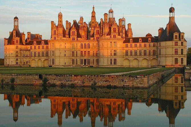 Loire Castles with Wine Tasting Private trip from Paris - FAQ