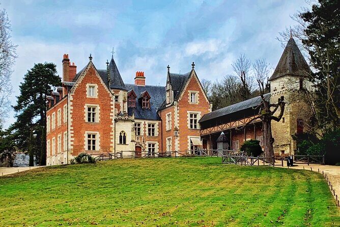 Loire Valley Amboise Royal Castle & Clos Luce Da Vinci Castle - FAQs