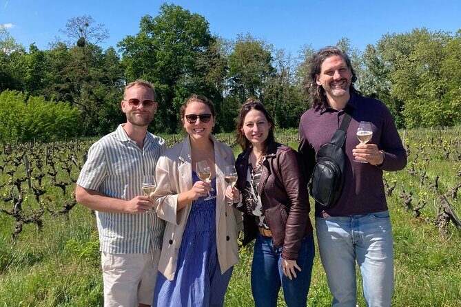Loire Valley Castles and Wineries Private VIP Day Trip with Lunch - Exploring the Details: What This Tour Offers