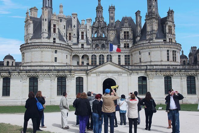 Loire Valley Castles Day Trip from Paris with Wine Tasting - The Experience: A Full-Day Tour of Loire’s Highlights