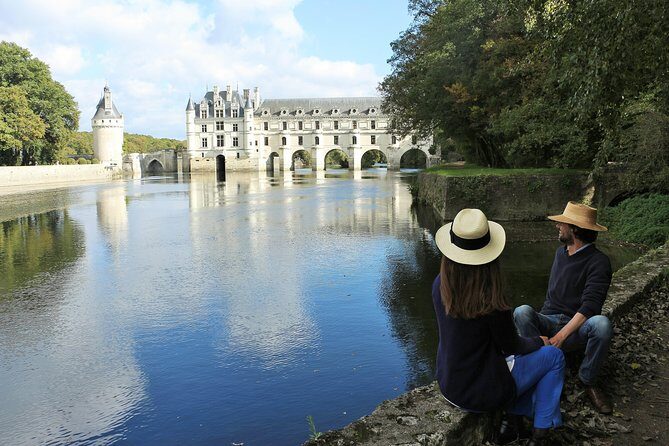 Loire Valley Day Tour Chambord and Chenonceau plus Lunch at a Private Castle - A Complete Breakdown of the Itinerary