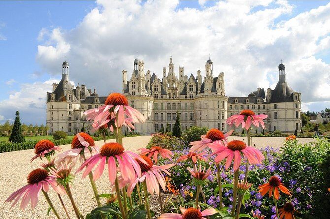 Loire Valley Most Visited Castles Private Tour from Tours or Amboise - Key Points