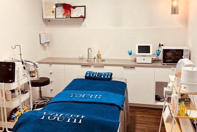 Lomi Lomi Massage & Vichy Shower in Cheltenham, Melbourne - FAQs