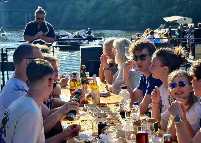 Lomma: 2-Hour Boat Tour on the river - Discover Lomma from the Water: A 2-Hour Boat Tour Along Höje å