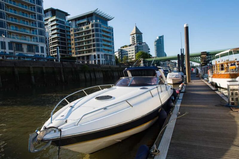 London: 2 hour private luxury Thames boat cruise / hire - FAQ