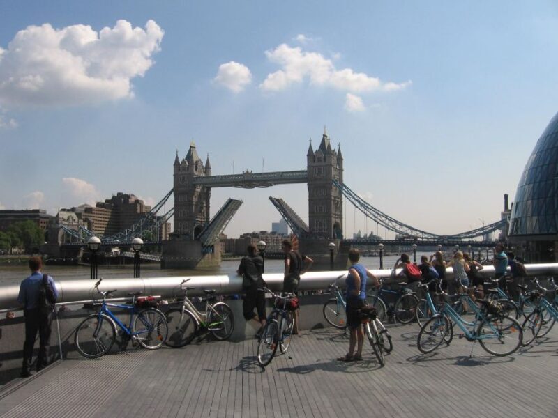 London: 3-Hour Sunset Bike Tour - The Sum Up