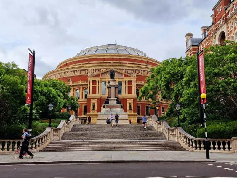 London: 4.5-Hour Private Car Tour Hotel Pick-Up & Drop-Off - FAQ