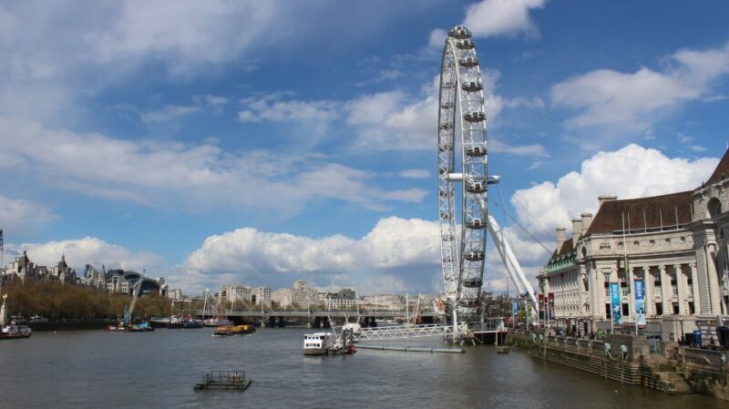 London: 4-Hour Panoramic Tour by Black Taxi - FAQs