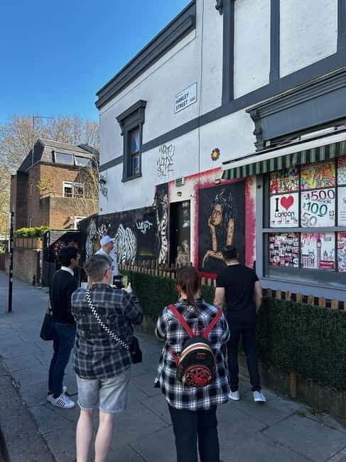 London: Amy Winehouse Camden Town Walking Tour - FAQ