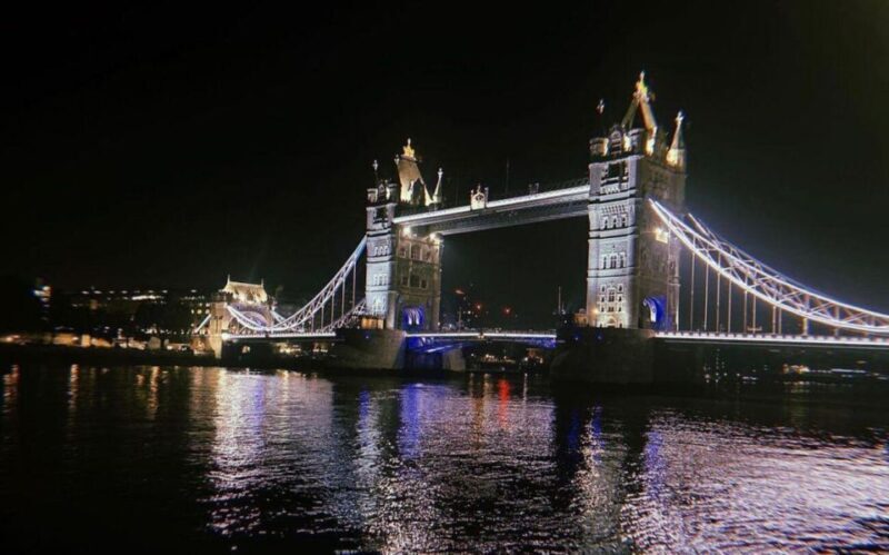 London Bridges Night Time Light Private Tour - An In-Depth Look at the London Bridges Night Time Light Private Tour