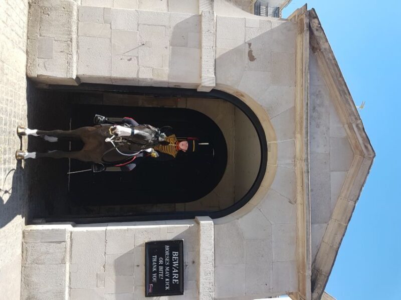 London: British Royalty Walking Tour - London: British Royalty Walking Tour — A Detailed Look