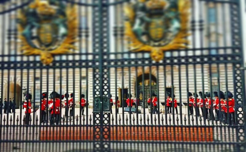 London: British Royalty Walking Tour - Authentic Insights from Reviews