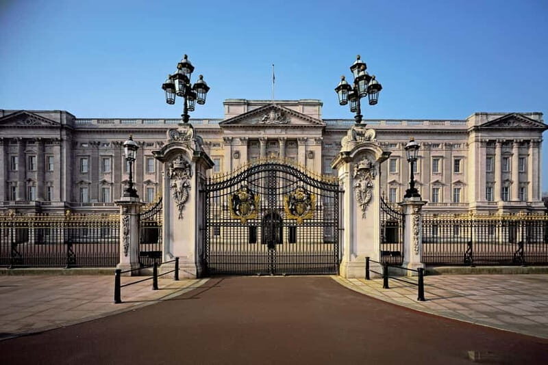 London: Buckingham Palace and Tea at The Clermont Hotel - FAQ