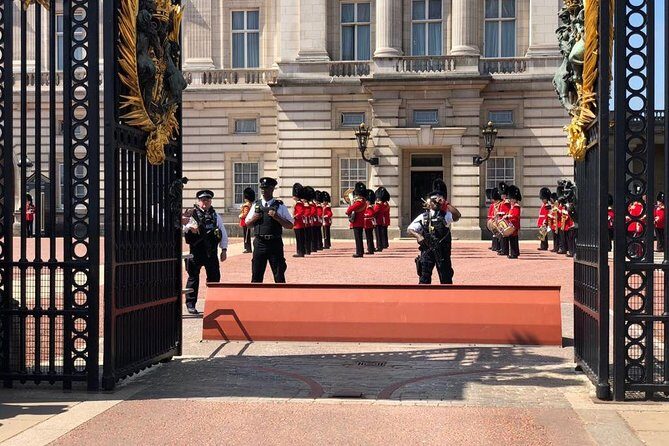 London: Buckingham Palace & Big Ben (& Westminster Abbey entry) - Experience London’s Highlights in Just Half a Day