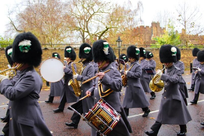 London: Buckingham Palace & Changing of the Guard Experience - Practical Details & What You Should Know