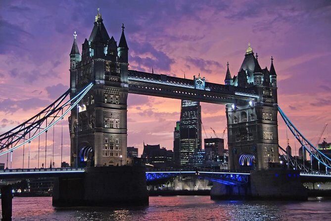 London by Night private Tour - A Detailed Look at the London by Night Tour