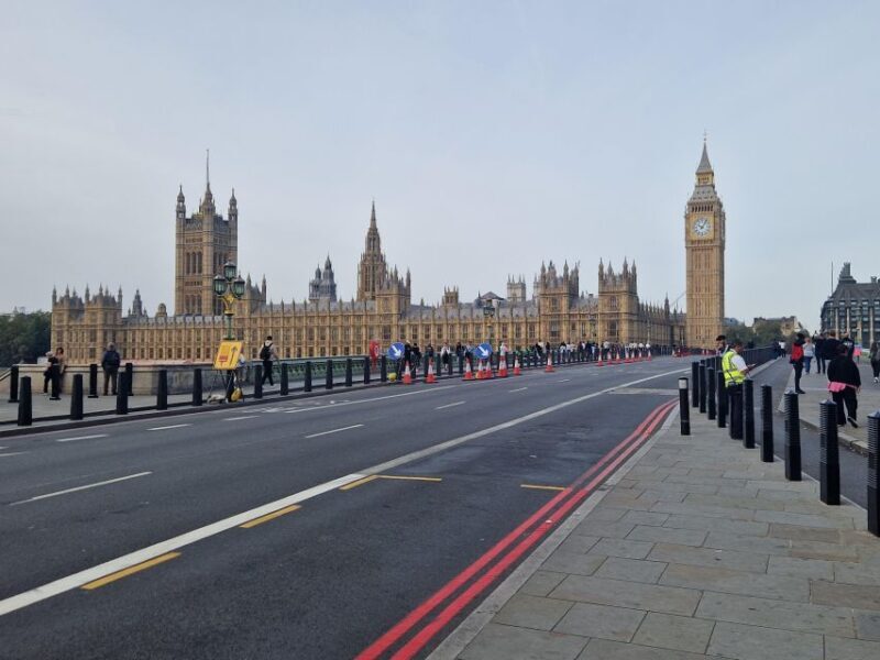 London by taxi: Highlights Tour in a real London Black Cab. - FAQs