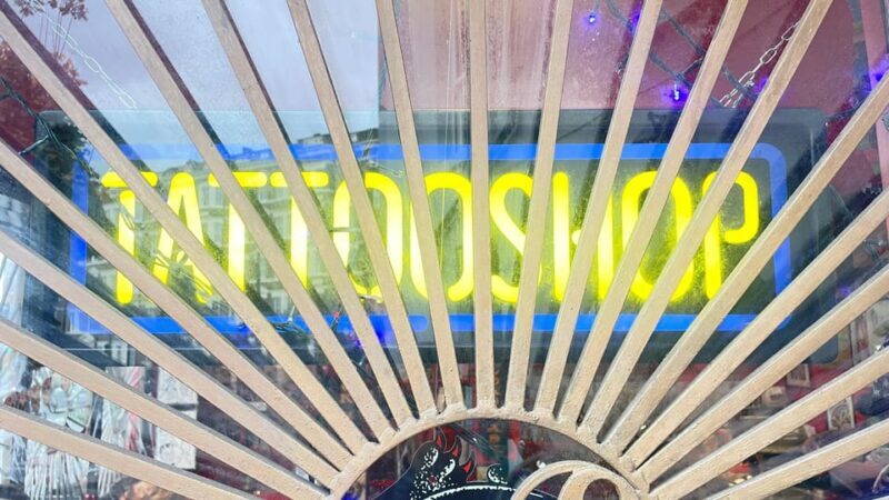 London: Camden Town Amy Winehouse Tour - The Camden Vibe: More Than Just a Backdrop