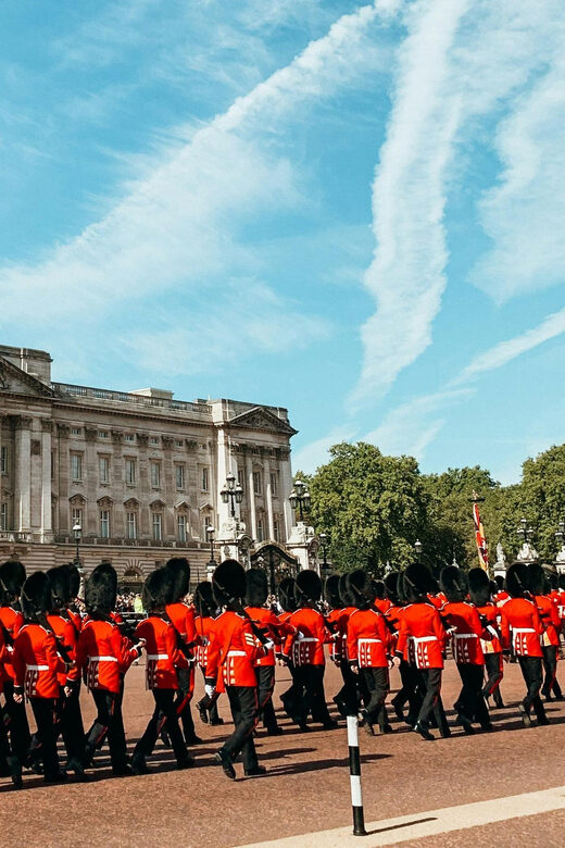 London: Changing of the Guard Experience Private Tour Guide - The Value of a Private, Guided Experience