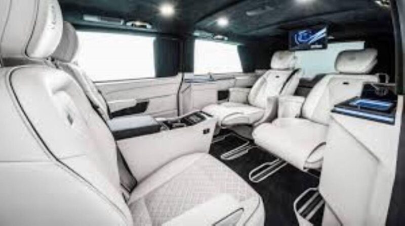 London: chauffeur driven tour - half day self guided - Experience the Best of London in Style with a Private Chauffeur-Driven Tour