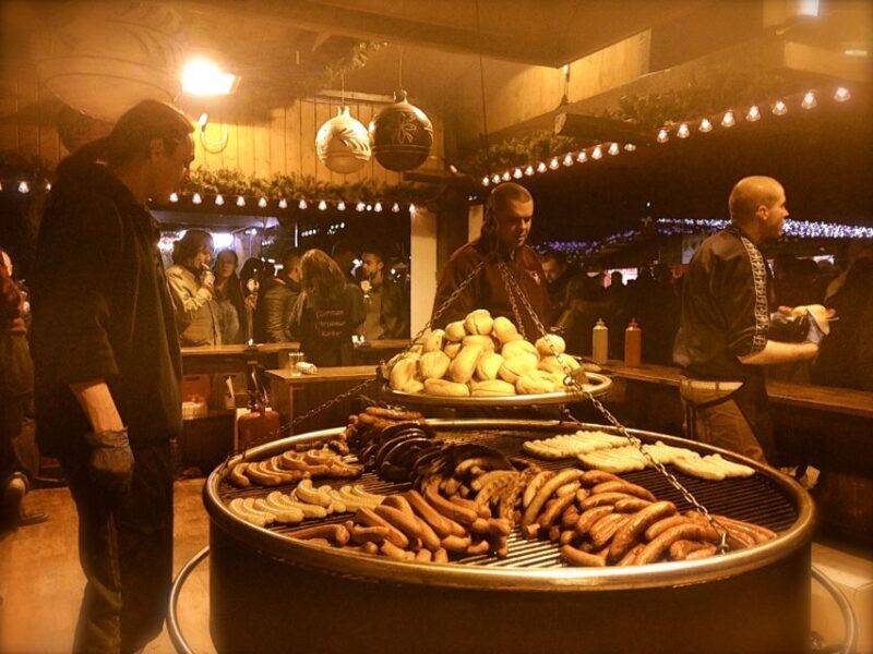 London: Christmas Lights & Bites Tour - What To Expect & Practical Tips