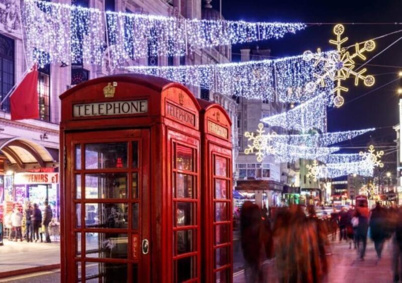 London: Christmas Lights Private Taxi Tour - London: Christmas Lights Private Taxi Tour