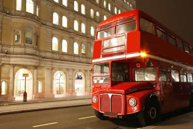 London: Christmas Lights Tour by Vintage Double-Decker Bus - The Experience in Detail
