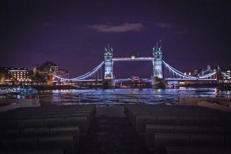 London: Christmas Party Dinner Cruise - Final Verdict: Is It Worth It?
