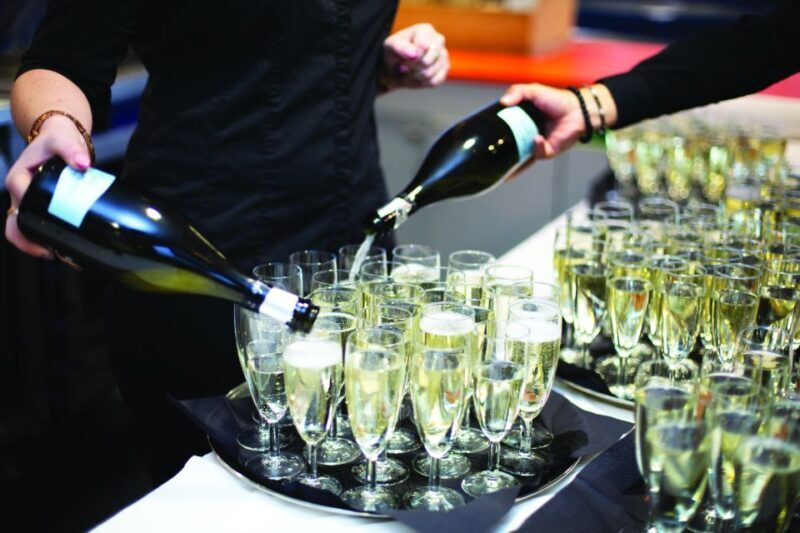 London: Christmas Party Lunch Cruise - FAQ