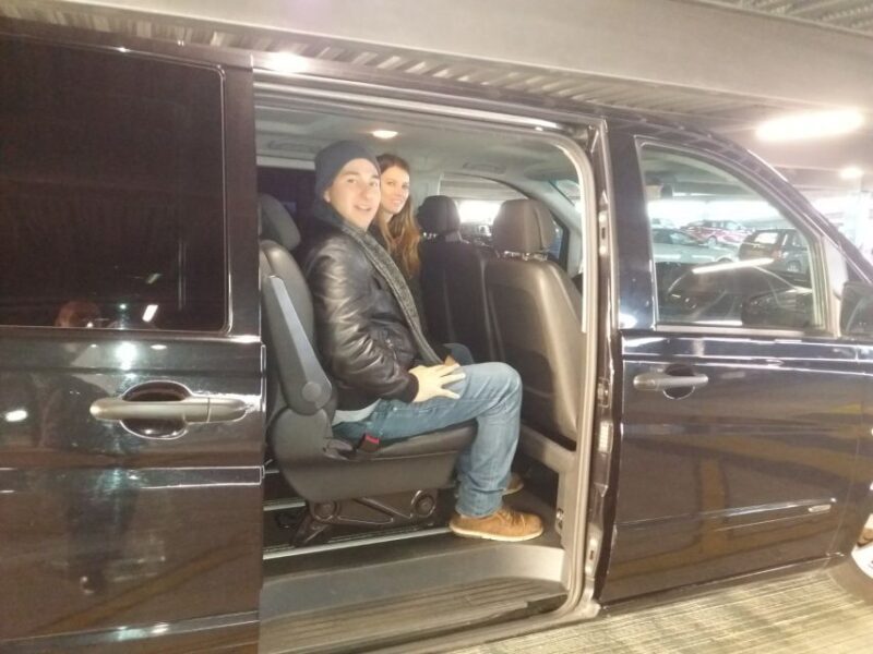 London: Custom Private Tour by Car - FAQ
