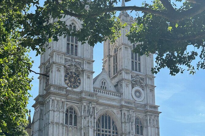 London Essential 2 hour introductory Walking Tour With a Londoner - The Sum Up