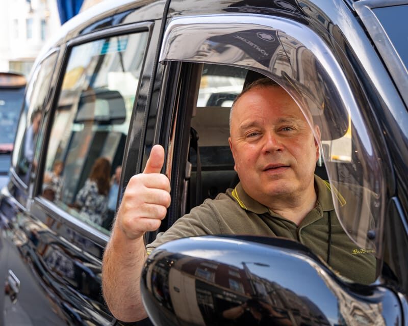 London: Explore Iconic Landmarks in a Classic Black Cab Tour - London: Explore Iconic Landmarks in a Classic Black Cab Tour