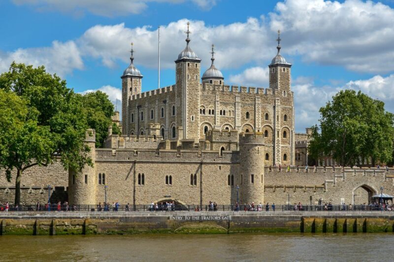 London: Full-Day Sightseeing Bus Tour with River Cruise - A Closer Look at the Itinerary