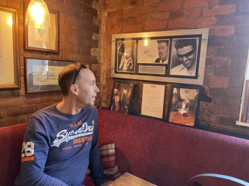 London: George Michael Tour by Black Taxi - Exploring George Michael’s London: A Personal Journey Through Music and Memory