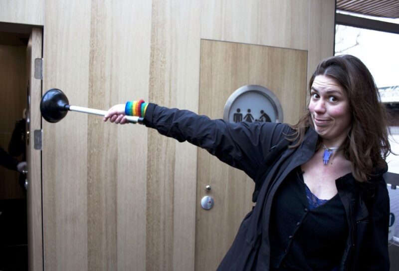 London: Guided Loo Tour - The Quirky Stops and Hidden Gems