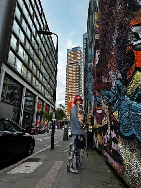 London: Guided Shopping Tour with a Stylist - A Closer Look at the Tour Experience