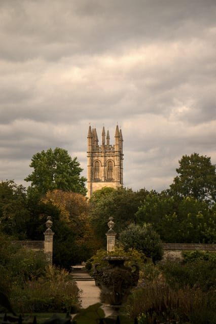 London: Guided tour of Oxford - Sedan - An In-Depth Look at the Oxford Guided Tour in a Sedan