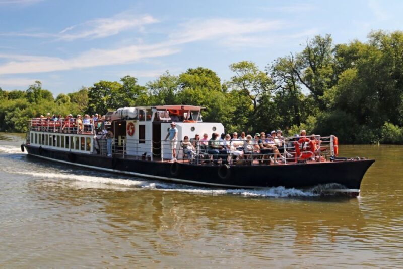London: Hampton Court to Westminster River Thames Cruise - A Detailed Look at the Experience
