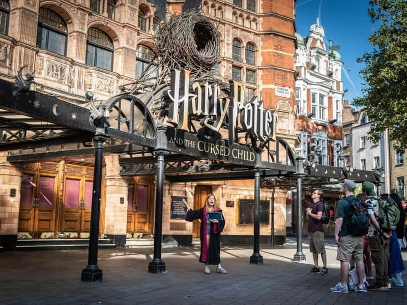 London: Harry Potter Sights and Film Tour: Deluxe Private - FAQ