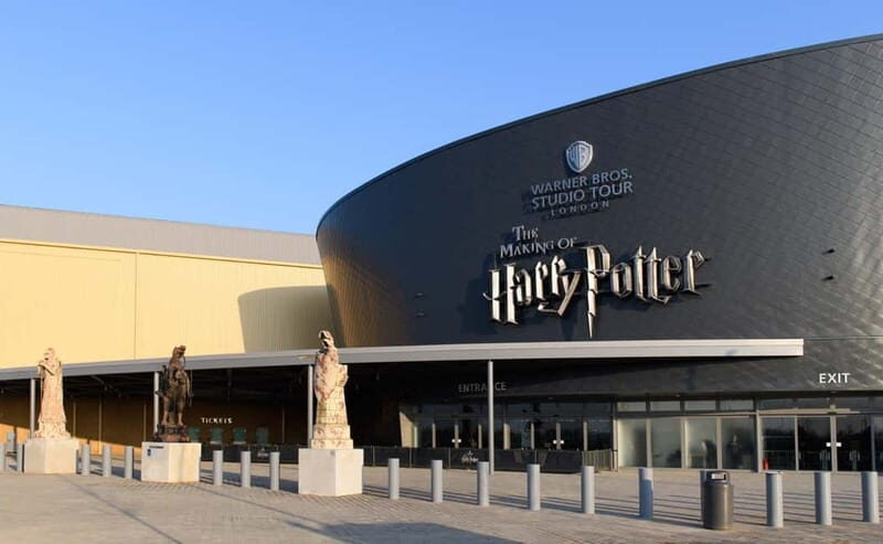 London: Harry Potter Studio Tour London & 4-Star Hotel Stay - The Hotel Stay & Logistics