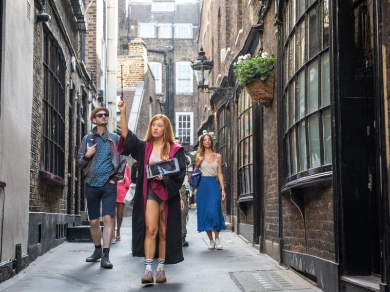 London: Harry Potter Tour with Madame Tussauds Tickets - A Step Into the Magical World of London and Beyond