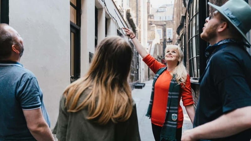 London: Harry Potter Walking Tour (& Bottle of Butterbeer) - Exploring London Through Wizarding Eyes